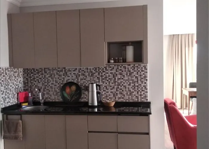 Center House Apartment